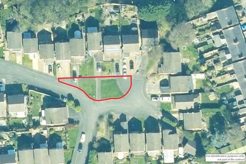 Land on the East Side of Walton Road... Land for sale