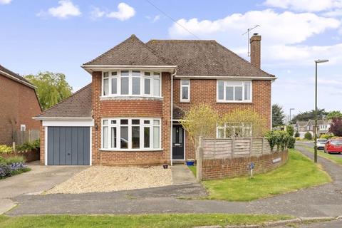 Stockbridge Gardens, Chichester 4 bed detached house for sale