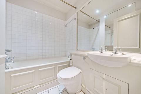 Stanhope Gardens, South Kensington... 2 bed maisonette for sale