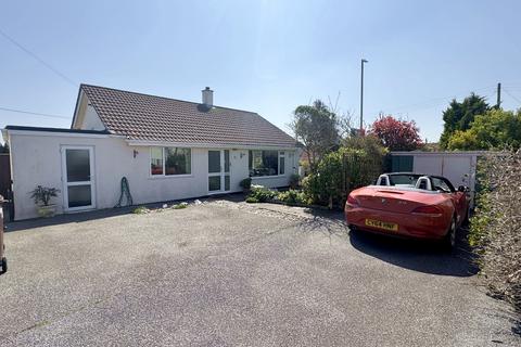 Rose Meadows, Goonhavern 2 bed detached bungalow for sale