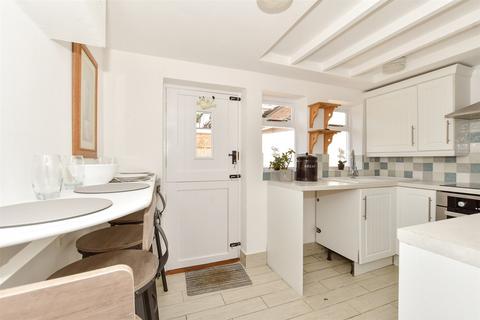 Front Street, Ringwould, Deal, Kent 2 bed end of terrace house for sale