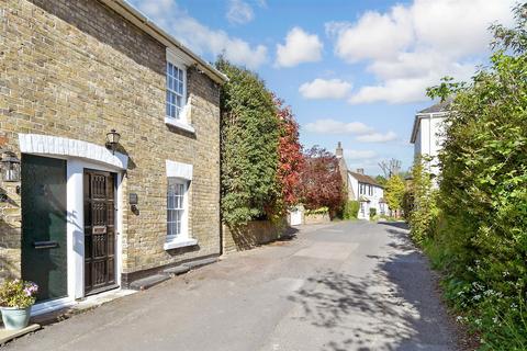 Front Street, Deal CT14 2 bed end of terrace house for sale