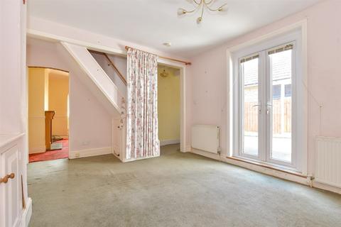 Green Lane, Sandown PO36 3 bed semi