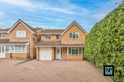 Avill, Hockley, B77 4 bed detached house for sale
