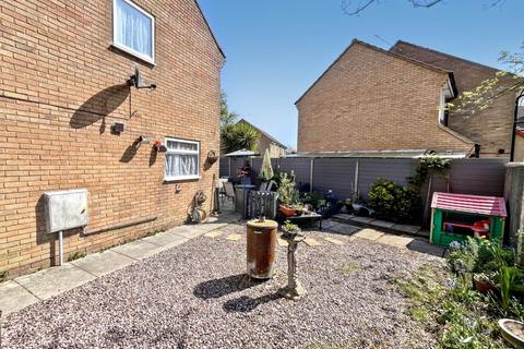 Barrow Way, Bournemouth BH8 3 bed semi