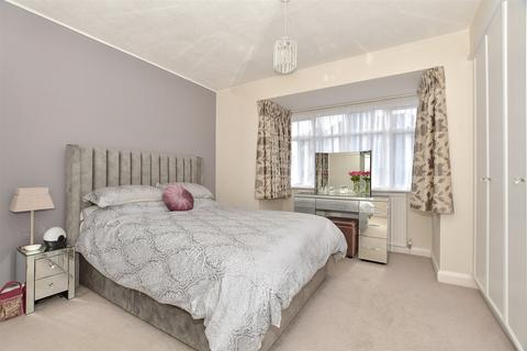 Gauntlett Road, Sutton SM1 3 bed semi