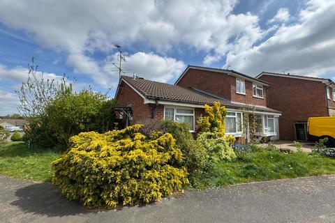 Leapingwell Lane, Buckingham MK18 2 bed semi