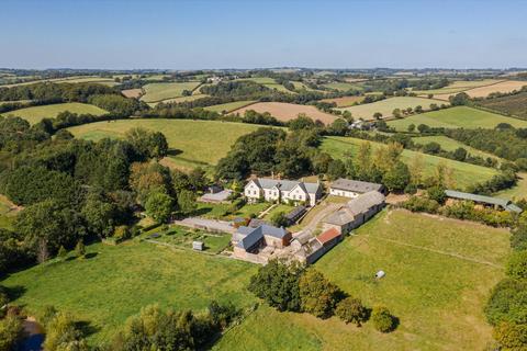 Dira Barton, East Village, Crediton... Farm for sale