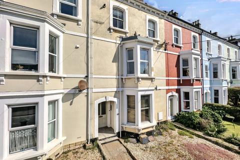 Bridport Town 1 bed flat for sale