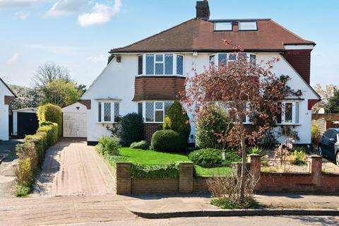 Lamberhurst Road, West Norwood... 3 bed semi
