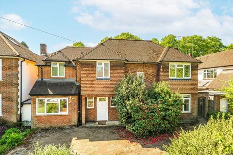 Ormond Crescent, Hampton TW12 5 bed detached house for sale