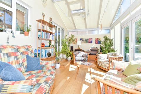 Shirley Way, Bearsted, Maidstone, Kent 3 bed detached house for sale