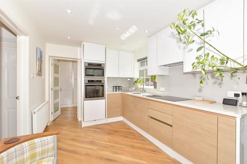 Lucy Avenue, Folkestone, Kent 3 bed semi
