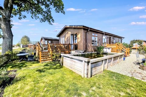 Fishing Lakes, Stonham Aspal... 2 bed lodge for sale