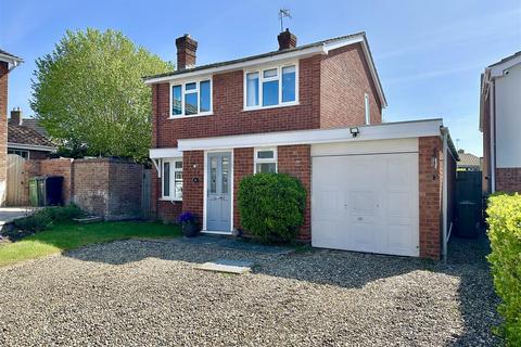 Midsummer Meadow, Inkberrow, Worcester 3 bed detached house for sale