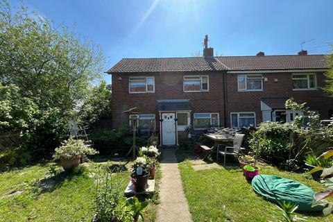 Carrfield Close, Little Hulton 3 bed end of terrace house for sale