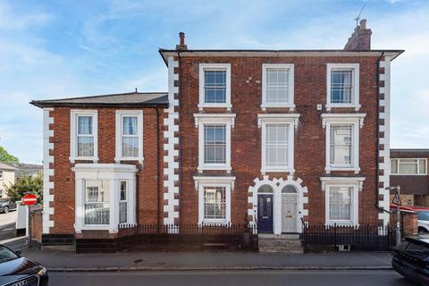 New Road, Linslade, Leighton Buzzard 4 bed character property for sale