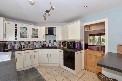 Eastwood Road, Ulcombe, Kent 4 bed semi