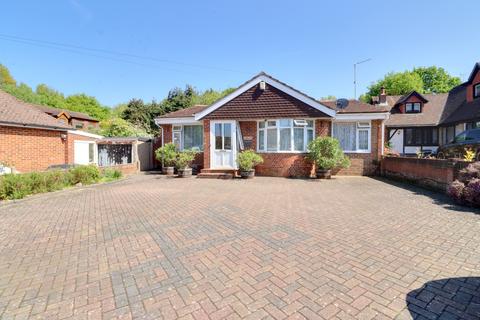 STAKES HILL ROAD, WATERLOOVILLE 4 bed detached bungalow for sale