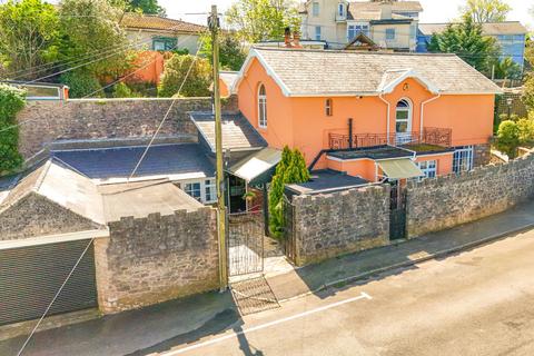 Western Road, Torquay, TQ1 4RJ 5 bed detached house for sale