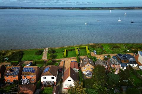 Sea View Promenade, St. Lawrence CM0 3 bed detached house for sale