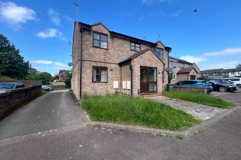 The Brambles, Berkeley 1 bed flat for sale