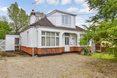 Oak Avenue, Billericay CM11 4 bed chalet for sale