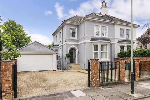 Western Road, Cheltenham 5 bed semi