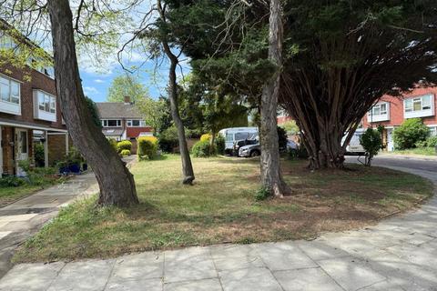 Grass Verge in Front Of 2