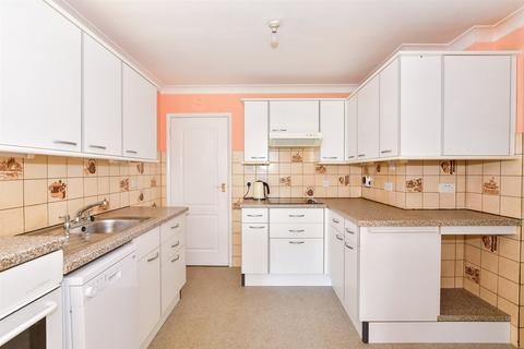 Manse Field, Ashford TN25 3 bed semi