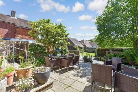 Mutton Hall Hill, Heathfield, East... 4 bed detached house for sale