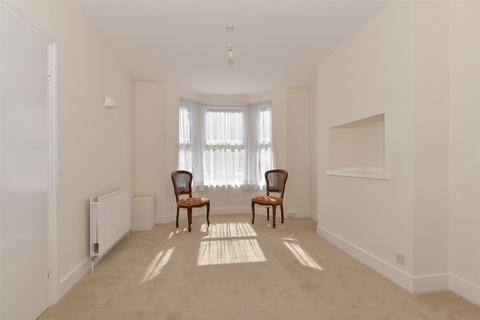 Gordon Road, Belvedere, Kent 3 bed terraced house for sale