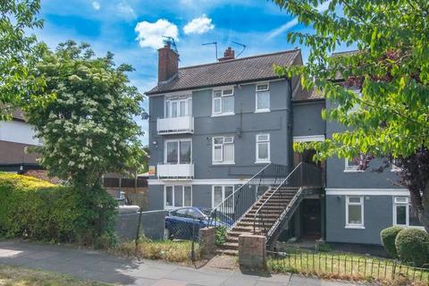 Harrow Road, London, HA9 3 bed flat for sale