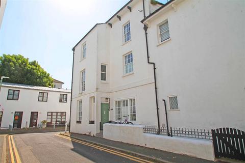 Medina Place, Hove 3 bed house for sale