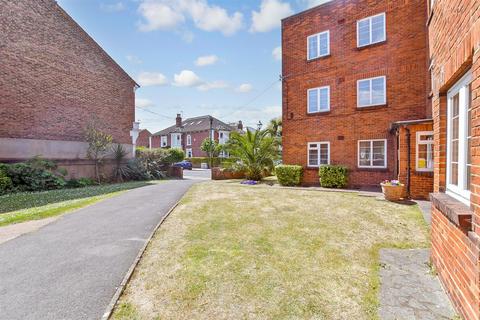 Havelock Road, Southsea, Hampshire 3 bed apartment for sale