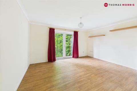 Darrington Close, St. Neots PE19 1 bed apartment for sale
