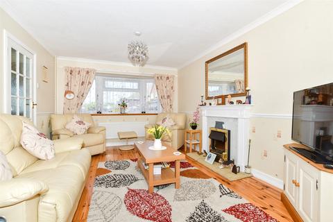 Eddington Close, Maidstone ME15 3 bed semi