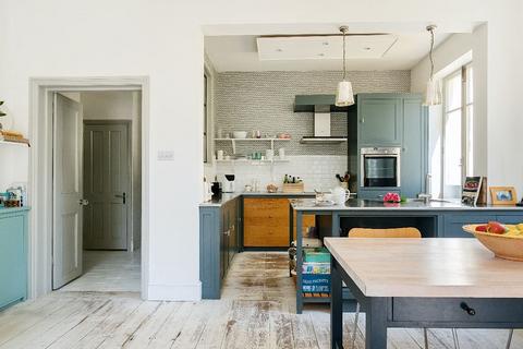 Tisbury, Salisbury SP3 3 bed character property for sale