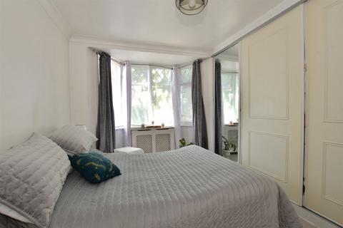 Thorpe Hall Road, Walthamstow 3 bed terraced house for sale