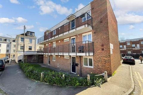 Sussex Street, Ramsgate, Kent 1 bed ground floor flat for sale