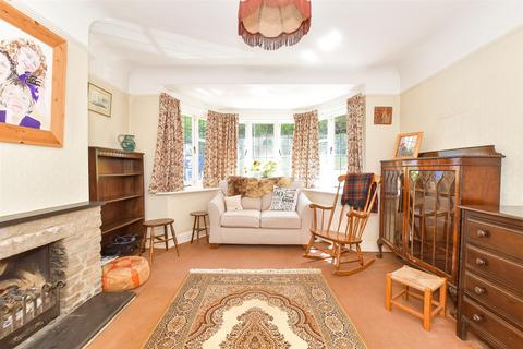 Castle Lane, Newport, Isle of Wight 3 bed detached house for sale