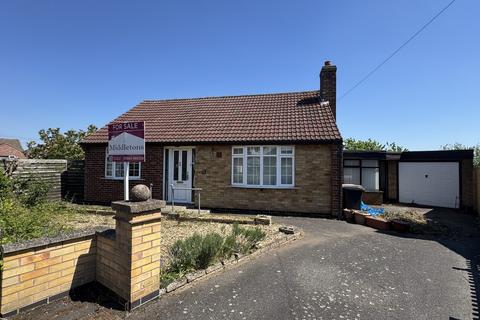 Garden Lane, Melton Mowbray 2 bed detached bungalow for sale