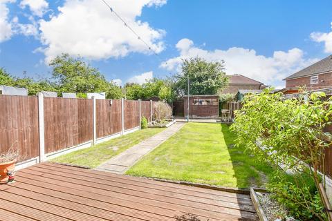 Romford Road, South Ockendon RM15 2 bed terraced house for sale