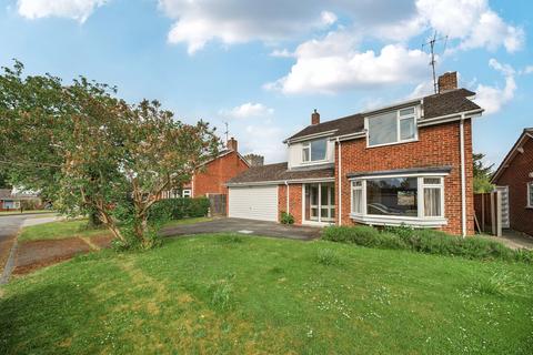 Abbots Court Drive, Twyning, Tewkesbury 4 bed detached house for sale