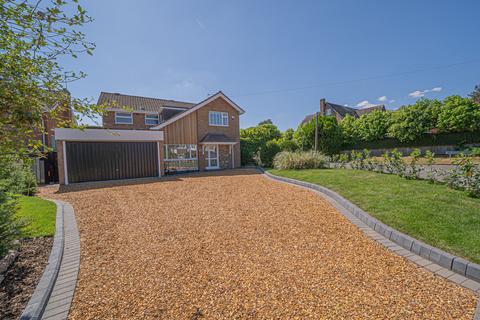 Manor Road, Dorridge, B93 4 bed detached house for sale