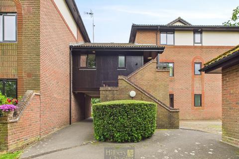 Bradwell Green, Hutton, Brentwood... 1 bed apartment for sale