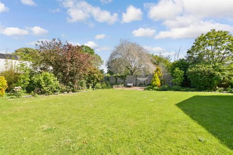The Knowle, Basildon, Essex 4 bed detached house for sale