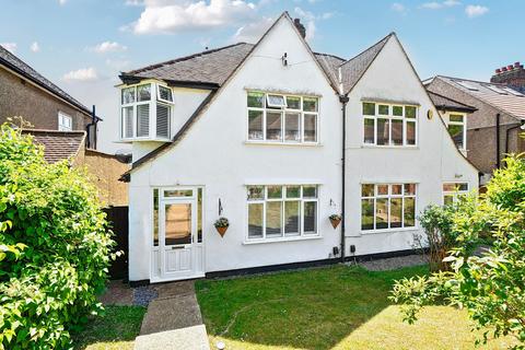 Winifred Road, Coulsdon CR5 3 bed semi