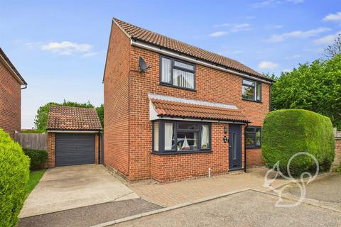 Brices Way, Glemsford 3 bed detached house for sale