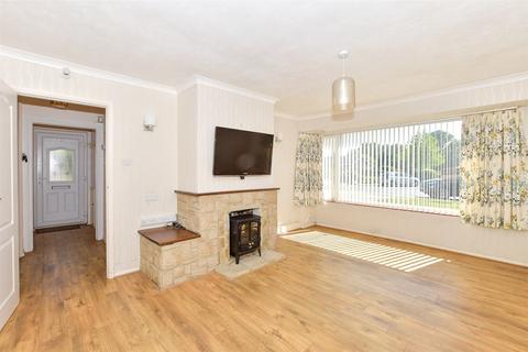 Millwood Close, Uckfield TN22 2 bed semi